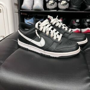 Black Panda Nike Dunks
